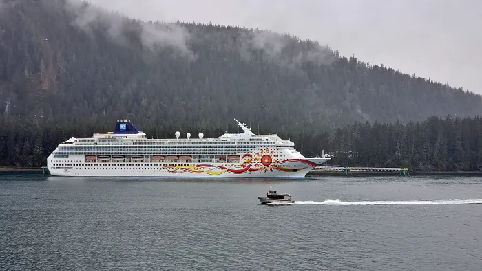 2026년 인천 출발 크루즈 여행 일정 완벽 가이드 (오세아니아/크리스탈/셀러브리티/NCL)